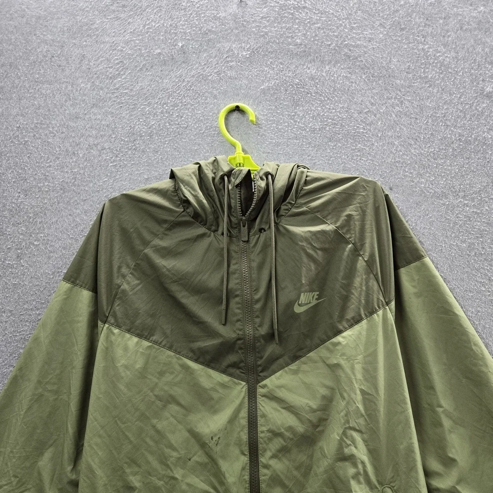 Nike *please carefully